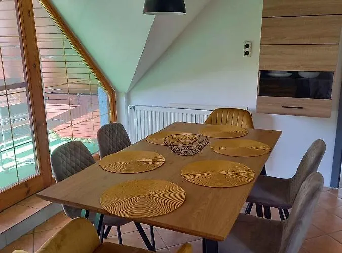 In - Balaton 26487 Balatonbereny