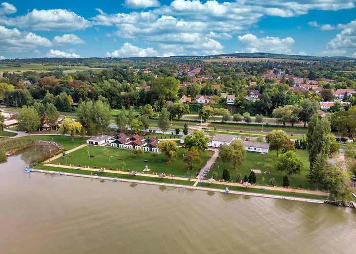 In - Balaton 26487 דירה *