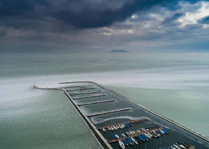 דירה In - Balaton 26487 *